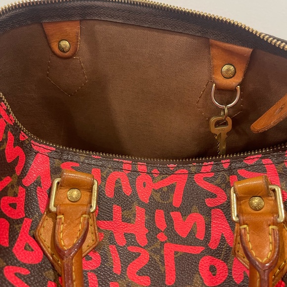 Louis Vuitton Limited Edition Sprouse
Graffiti Speed my 30 - Picture 9 of 11